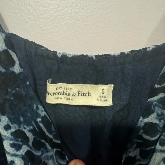 Blue abercrombie and fitch Aztec maxi dress - Picture 2 of 3